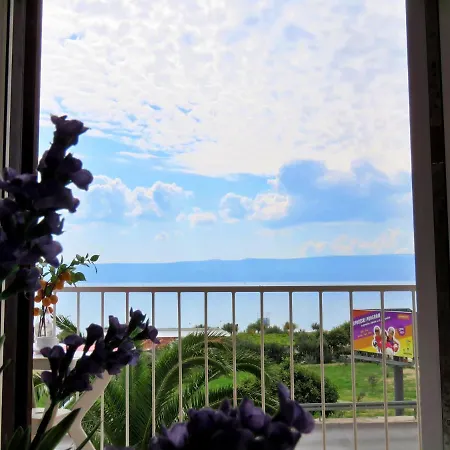 Karolina Apartamento Dugi Rat
